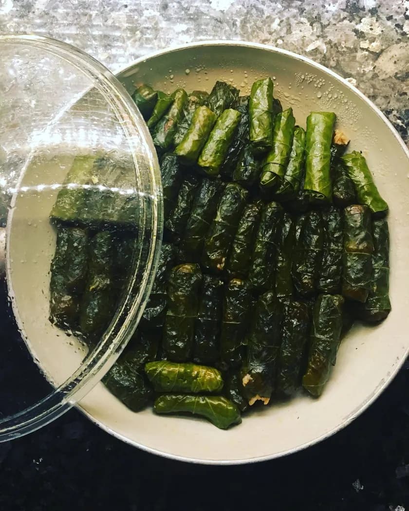 Zeytinyağlı Karalahana Sarma görseli