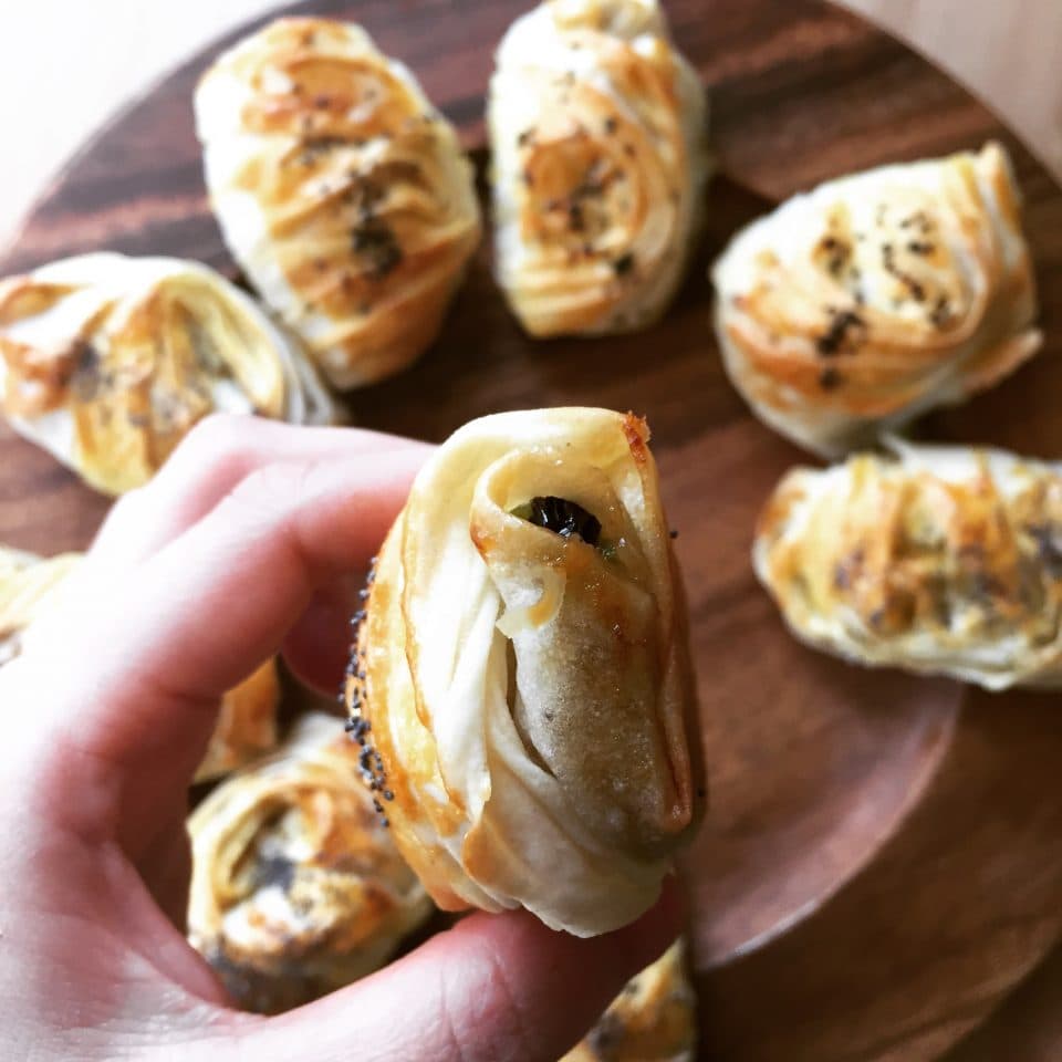 Pırasalı Midye Börek detay 1