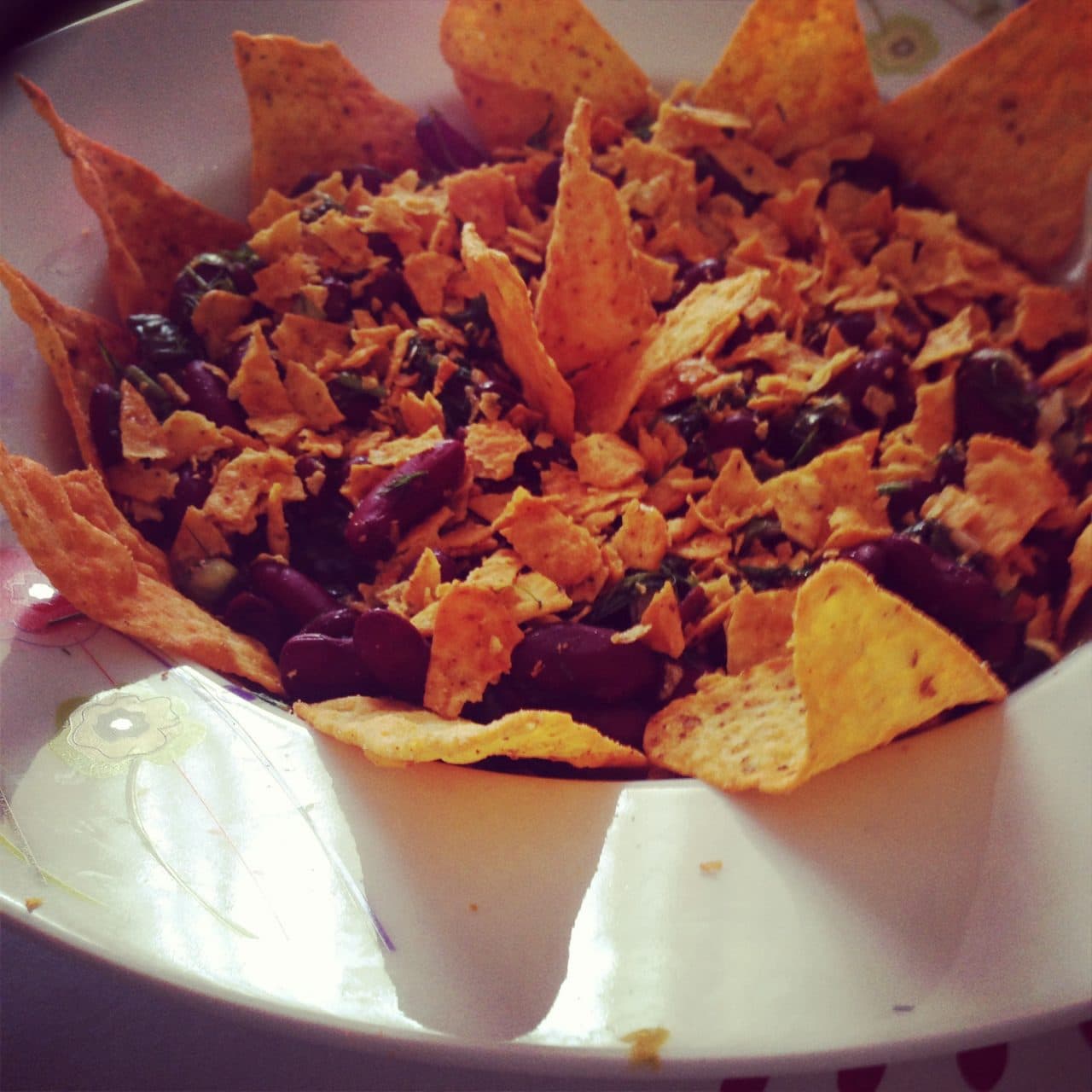 Meksika Fasulyeli Salata görseli