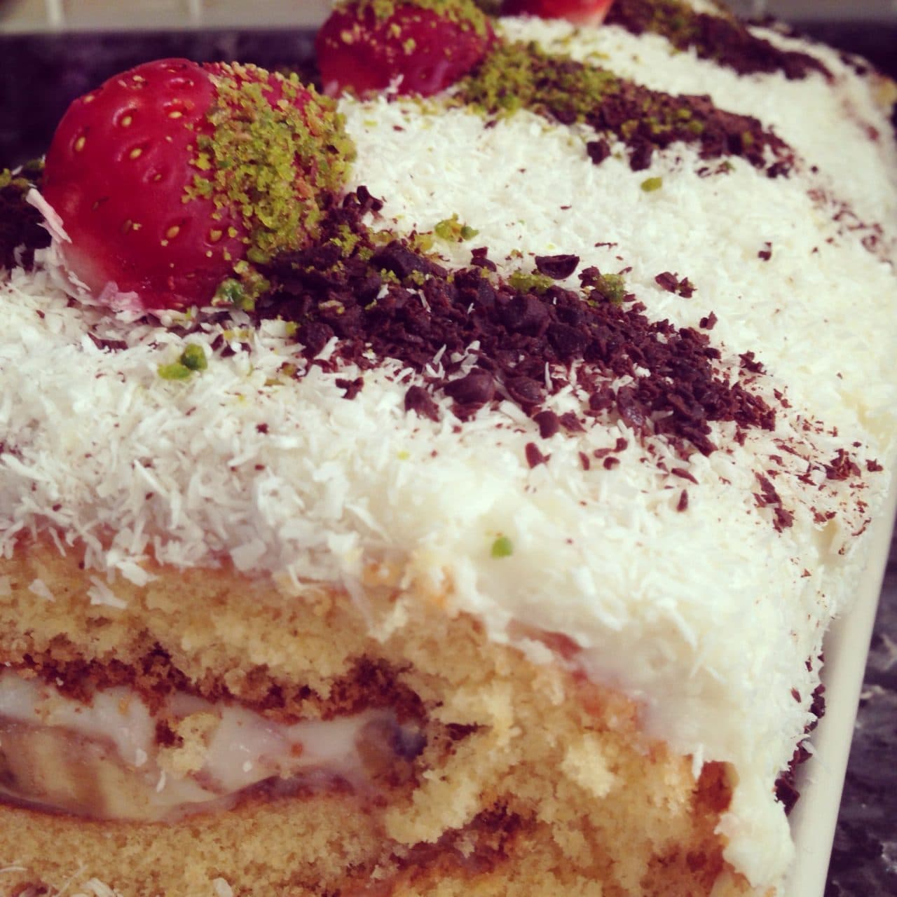 Çilekli Rulo Pasta görseli