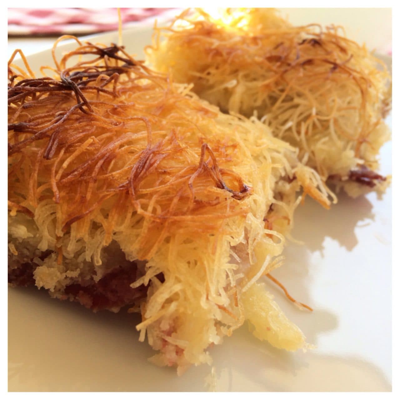 Pastırmalı Kaşar Peynirli Kadayıf görseli