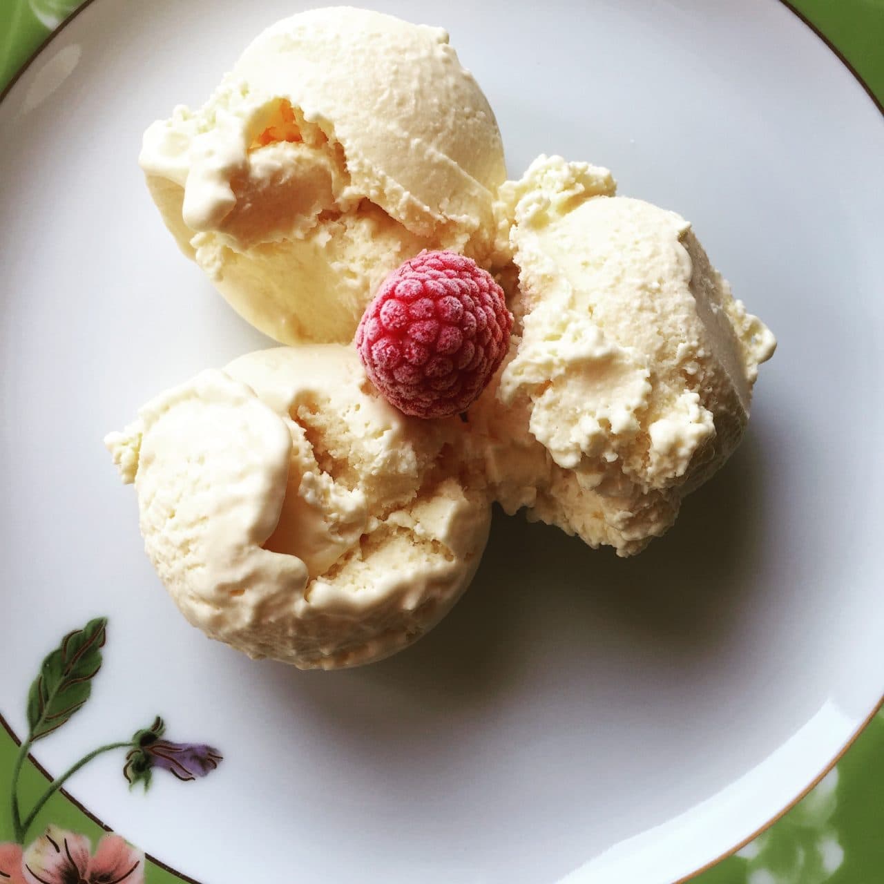 Vanilyalı Dondurma görseli