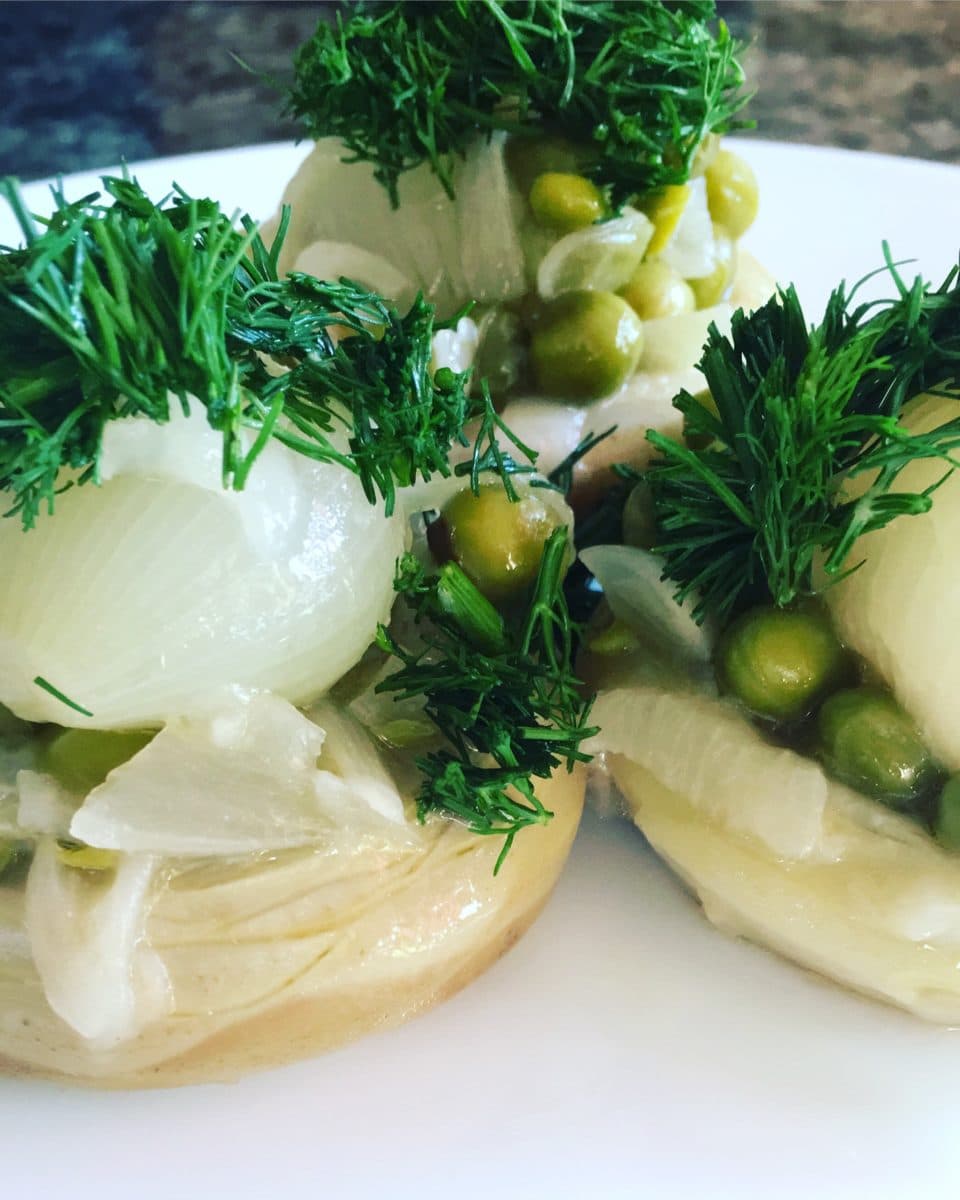 Minik Soğanlı ve Bezelyeli Enginar detay 1