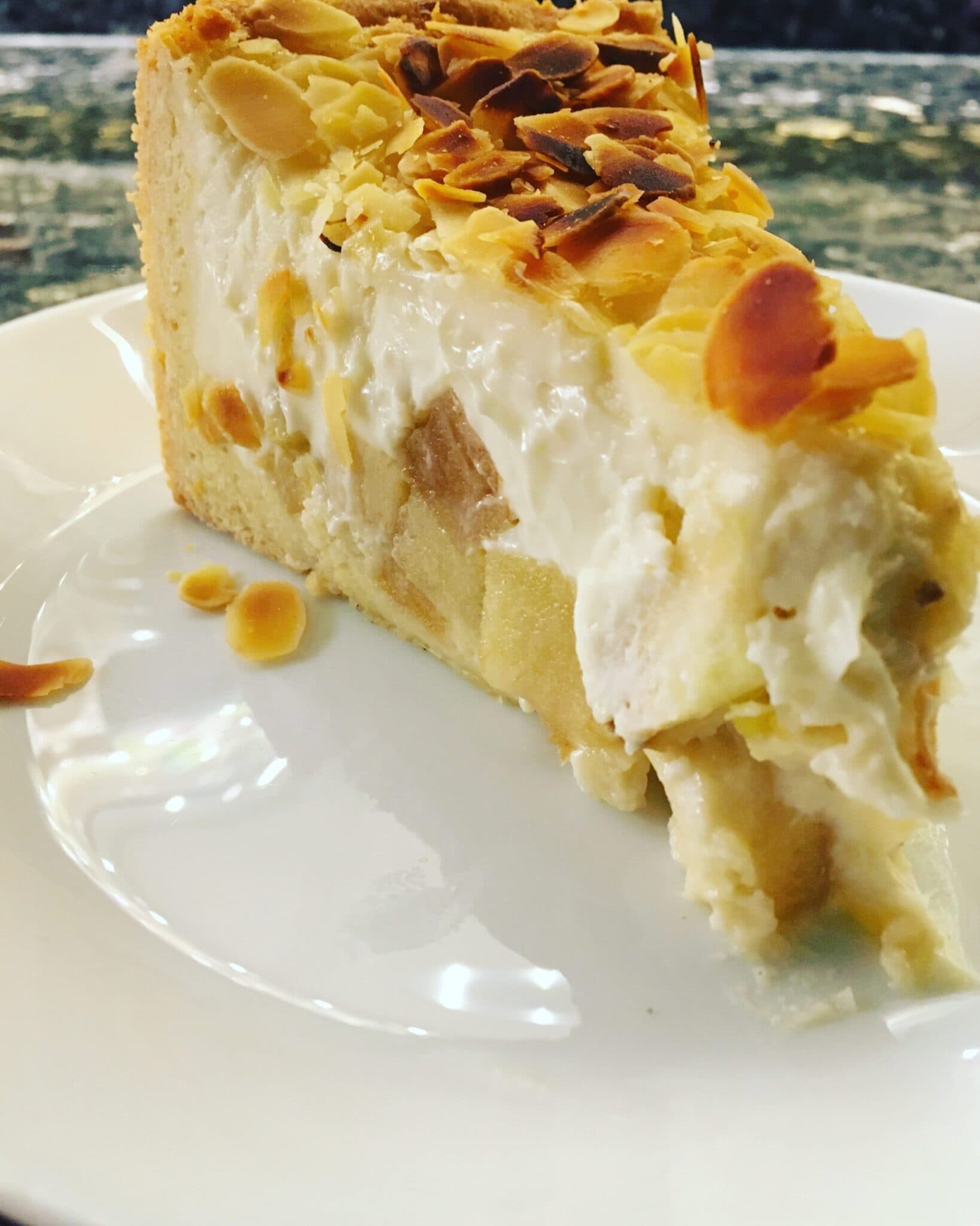 Elmalı Kremalı Tart