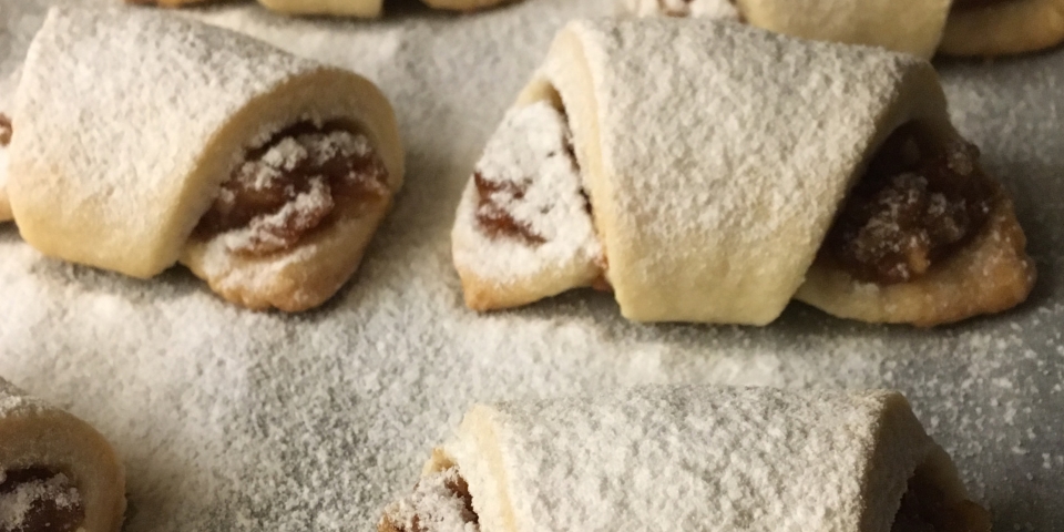 E1E647F7-173D-4429-AAF8-BFAC6B0CE542